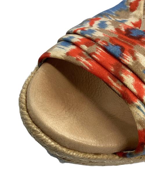UGG（アグ）UGG (アグ) ウェッジソールサンダル ベージュ サイズ:24cmの古着・服飾アイテム