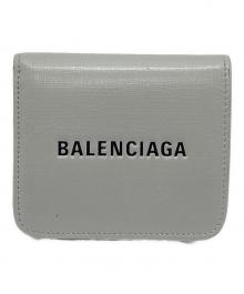 BALENCIAGA（バレンシアガ）の古着「CASH COIN & CARD HOLDER WITH FLAP （コインキャッシュ&カードホルダーウィズフラップ）」｜グレー