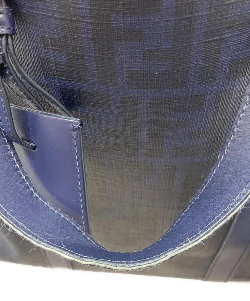FENDI（フェンディ）FENDI (フェンディ) ズッカ柄トートバッグ ネイビーの古着・服飾アイテム