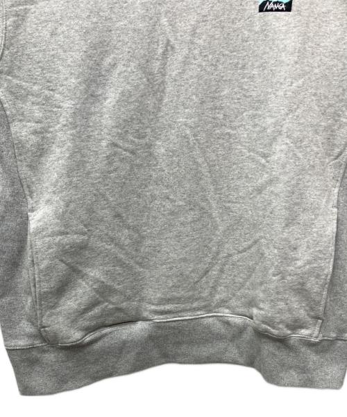 NANGA（ナンガ）NANGA (ナンガ) ECO HYBRID MINI BOX LOGO EMBROIDERY SWEATSHIRT グレー サイズ:Lの古着・服飾アイテム