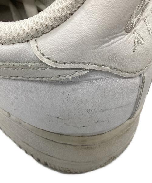 NIKE（ナイキ）NIKE (ナイキ) スニーカー ホワイト サイズ:28.5cmの古着・服飾アイテム