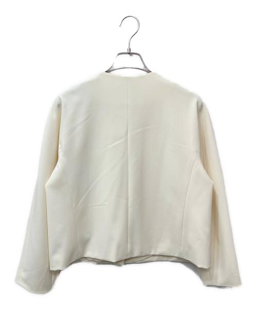 BARNEYS NEWYORK（バーニーズ・ニューヨーク）BARNEYS NEWYORK (バーニーズ・ニューヨーク) パールボタンノーカラージャケット アイボリー サイズ:36の古着・服飾アイテム