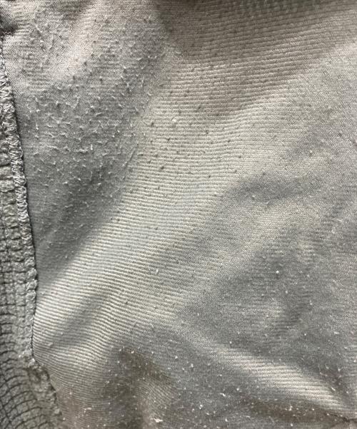 US ARMY（ユーエスアーミー）US ARMY (ユーエスアーミー) GEN 3 COLD WEATHER FLEECE JACKET　「ジェン・スリー・コールド・ウェザー・フリース・ジャケット」 カーキ サイズ:XLの古着・服飾アイテム