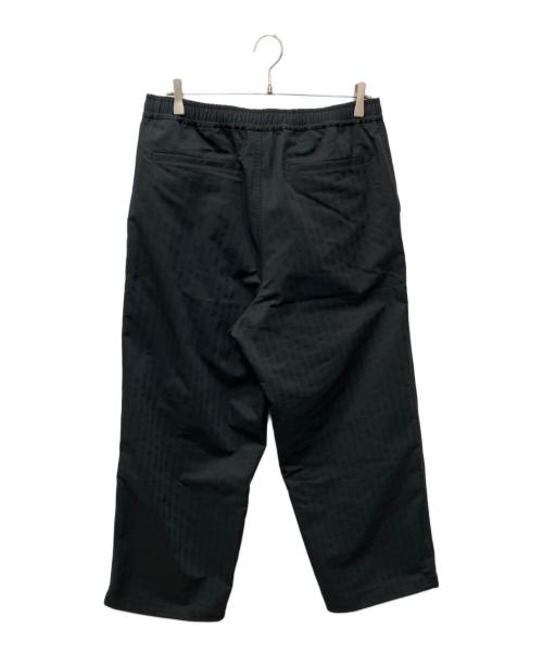 DAIWA PIER39（ダイワ ピア39）DAIWA PIER39 (ダイワ ピア39) TECH EASY TROUSERS HERRINGBONE(テックイージートラウザーヘリンボーン) グレー サイズ:Mの古着・服飾アイテム