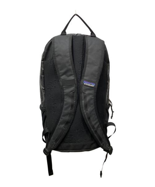 Patagonia（パタゴニア）Patagonia (パタゴニア) Lightweight Black Hole Pack 26L（ライトウェイトブラックホールパック） ブラックの古着・服飾アイテム