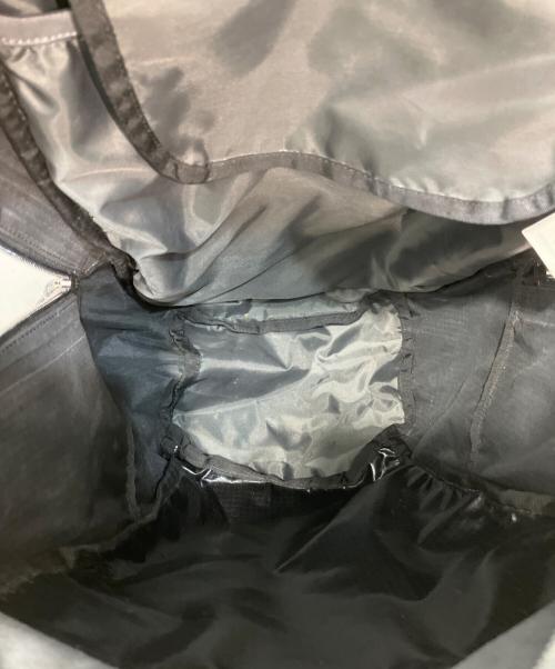 Patagonia（パタゴニア）Patagonia (パタゴニア) Lightweight Black Hole Pack 26L（ライトウェイトブラックホールパック） ブラックの古着・服飾アイテム