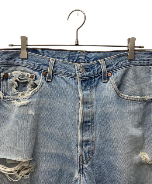 LEVI'S（リーバイス）LEVI'S (リーバイス) 90's 501ダメージデニムパンツ インディゴ サイズ:34×30の古着・服飾アイテム