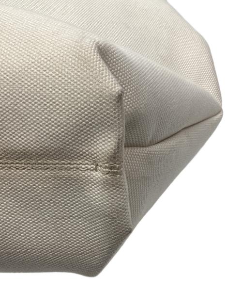 BURBERRY（バーバリー）BURBERRY (バーバリー) Lewes Logo Canvas Tote　「ルイス ロゴ キャンバス トート」 アイボリーの古着・服飾アイテム
