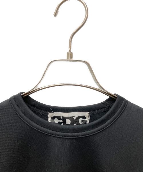 CDG（シーディージー）CDG (シーディージー) 短冊カッティングロゴカットソー ブラック サイズ:Mの古着・服飾アイテム