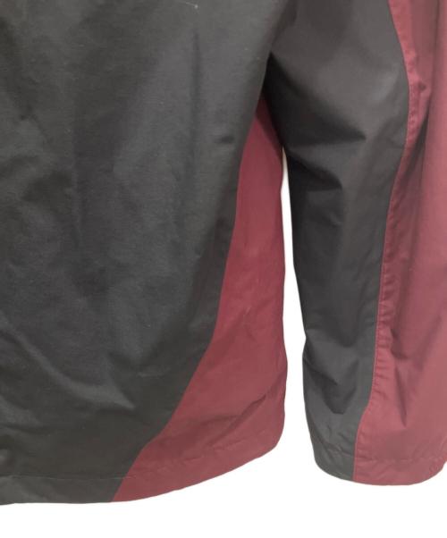 THE NORTH FACE（ザ ノース フェイス）THE NORTH FACE (ザ ノース フェイス) CINDER TRI ジャケット ブラック×バーガンディー サイズ:Sの古着・服飾アイテム