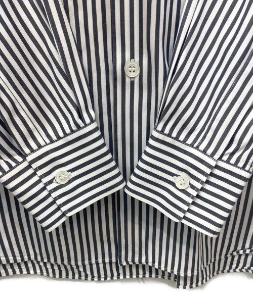 COMME des GARCONS SHIRT（コムデギャルソンシャツ）COMME des GARCONS SHIRT (コムデギャルソンシャツ) ストライプ柄シャツ ホワイト サイズ:XSの古着・服飾アイテム