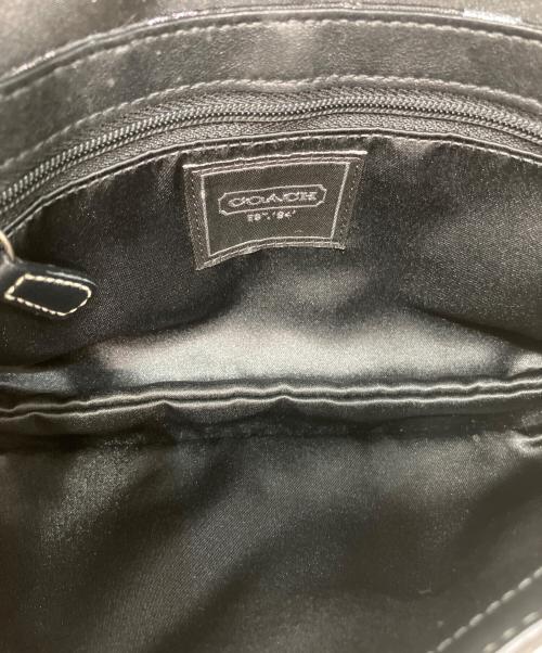 COACH（コーチ）COACH (コーチ) ハンプトンズラメマイクロシグネチャーショルダーバッグ ブラックの古着・服飾アイテム