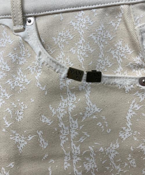 YANCHAO（ヤンチャオ）YANCHAO (ヤンチャオ) Tribal Pattern Rubber Printing Denim/トライバルパターンラバープリンティングデニムパンツ アイボリー サイズ:記載なし(実寸参照)の古着・服飾アイテム