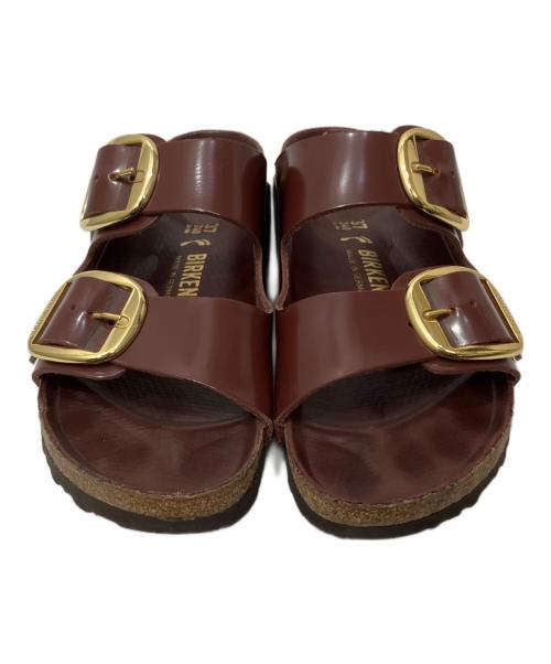 BIRKENSTOCK（ビルケンシュトック）BIRKENSTOCK (ビルケンシュトック) ARIZONA ストラップサンダル ブラウン サイズ:37の古着・服飾アイテム