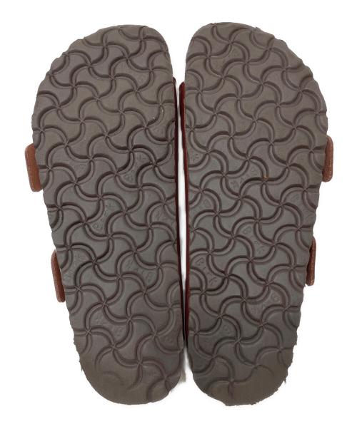 BIRKENSTOCK（ビルケンシュトック）BIRKENSTOCK (ビルケンシュトック) ARIZONA ストラップサンダル ブラウン サイズ:37の古着・服飾アイテム