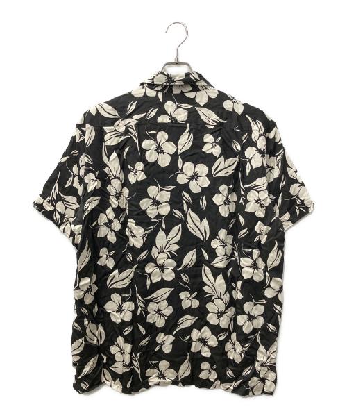 Engineered Garments（エンジニアド ガーメンツ）Engineered Garments (エンジニアド ガーメンツ) Camp Shirt Tencel Floral Print / フローラルプリントシャツ　(キャンプシャツテンセルフローラルプリント) ホワイト×ブラック サイズ:Mの古着・服飾アイテム