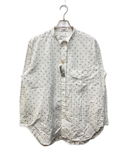 Engineered Garments（エンジニアド ガーメンツ）Engineered Garments (エンジニアド ガーメンツ) アルファベット刺繍ウイングカラーシャツ ホワイト サイズ:Sの古着・服飾アイテム