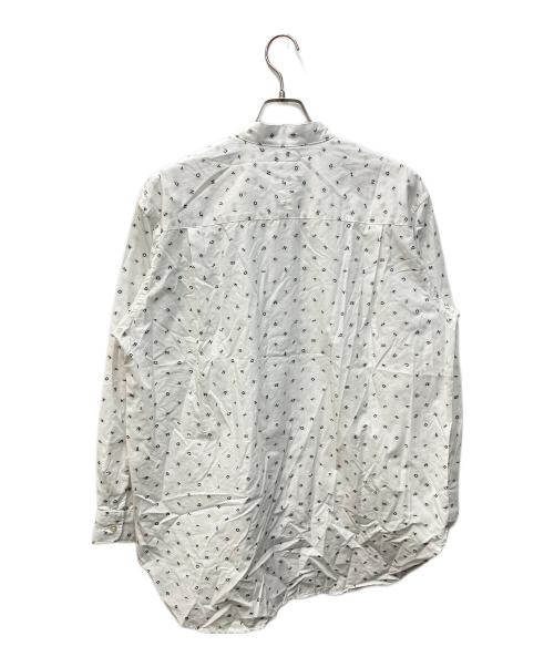 Engineered Garments（エンジニアド ガーメンツ）Engineered Garments (エンジニアド ガーメンツ) アルファベット刺繍ウイングカラーシャツ ホワイト サイズ:Sの古着・服飾アイテム