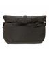 THULE (スーリー) Paramount Crossbody / ショルダーバッグ ブラック：6000円