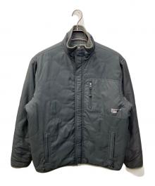 stussy（ステューシー）の古着「キルティング×ボアリバーシブルジャケット」｜グレー