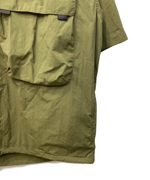 ATMOS（アトモス）ATMOS (アトモス) ナイロンシャツ カーキ サイズ:Lの古着・服飾アイテム