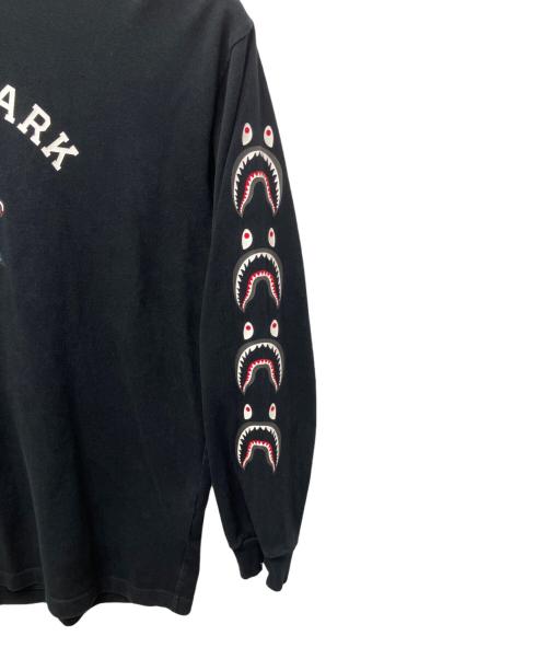 A BATHING APE（アベイシングエイプ）A BATHING APE (アベイシングエイプ) BUSY SHARK LONG SLEEVE TEE ブラック サイズ:XLの古着・服飾アイテム