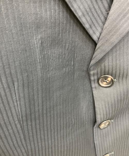 ARMANI COLLEZIONI（アルマーニ コレツィオーニ）ARMANI COLLEZIONI (アルマーニ コレツィオーニ) シャドウストライプ3Bスーツ ブラック サイズ:54の古着・服飾アイテム
