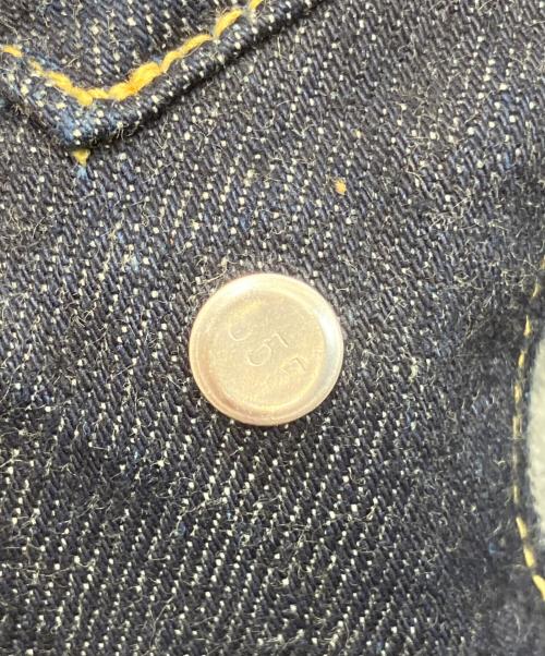 LEVI'S（リーバイス）LEVI'S (リーバイス) ボタン裏555 バレンシア工場 70557 XX 3rd復刻デニムジャケット インディゴ サイズ:44の古着・服飾アイテム