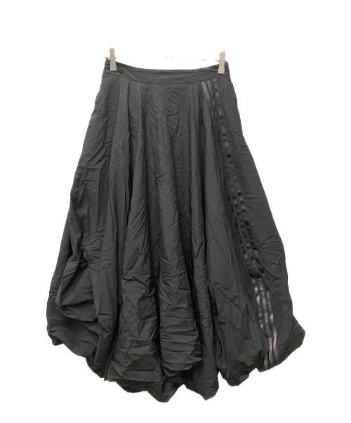 Y-3（ワイスリー）Y-3 (ワイスリー) GRADIENT 3 STRIPES NYLON BALOON SKIRT　（グラデーション 3ストライプス ナイロン バルーン スカート） ブラック サイズ:2XSの古着・服飾アイテム