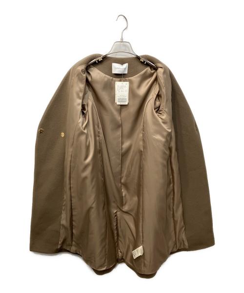 La TOTALITE（ラ ト―タリテ）La TOTALITE (ラ ト―タリテ) Vネックノーカラーコート ブラウン サイズ:36 未使用品の古着・服飾アイテム