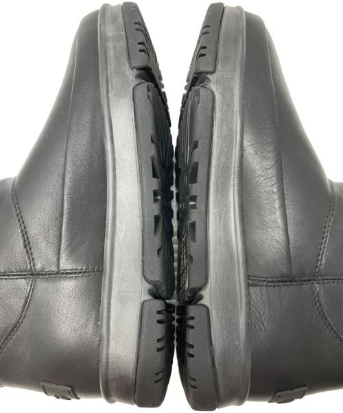 UGG（アグ）UGG (アグ) Classic Weather Mini/クラシック ウェザー ミニ ブーツ ブラック サイズ:２４cm 未使用品の古着・服飾アイテム