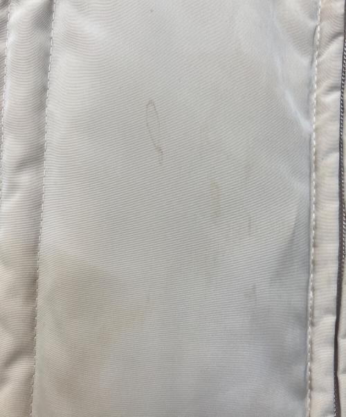 BURBERRY GOLF（バーバリーゴルフ）BURBERRY GOLF (バーバリーゴルフ) ダウンジャケット ベージュ サイズ:Lの古着・服飾アイテム