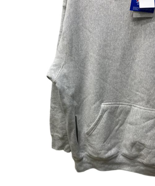 Champion REVERSE WEAVE（チャンピオン リバース ウィーブ）Champion REVERSE WEAVE (チャンピオン リバース ウィーブ) スェットパーカー グレー サイズ:XL 未使用品の古着・服飾アイテム