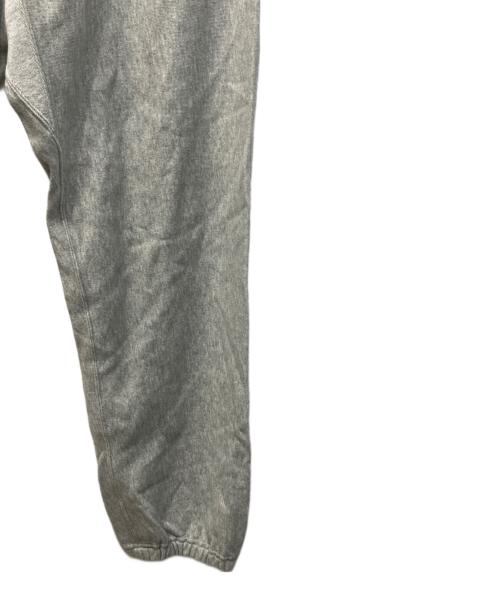 Champion REVERSE WEAVE（チャンピオン リバース ウィーブ）Champion REVERSE WEAVE (チャンピオン リバース ウィーブ) スウェットパンツ グレー サイズ:L 未使用品の古着・服飾アイテム