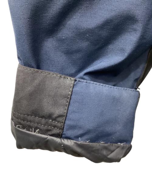 THE NORTH FACE（ザ ノース フェイス）THE NORTH FACE (ザ ノース フェイス) Mountain Down Coat / マウンテンダウンコート ブラック×ネイビー サイズ:Lの古着・服飾アイテム