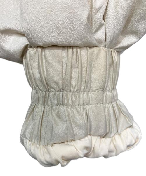 Ameri（アメリ）Ameri (アメリ) 2WAY WAVE STITCH PADDED JACKET　「2ウェイ ウェーブ ステッチ パデッド ジャケット」 ベージュ サイズ:Mの古着・服飾アイテム