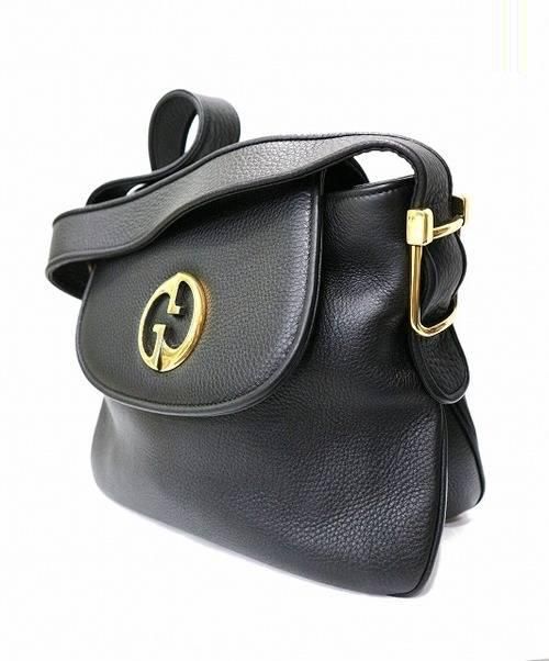 GUCCI（グッチ）GUCCI (グッチ) セミショルダーバッグ ブラック 251809 213317の古着・服飾アイテム