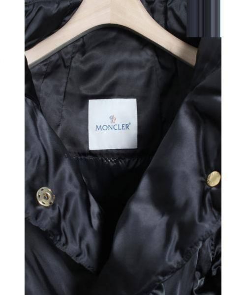 MONCLER（モンクレール）MONCLER (モンクレール) ダウンコート ブラック サイズ:2の古着・服飾アイテム