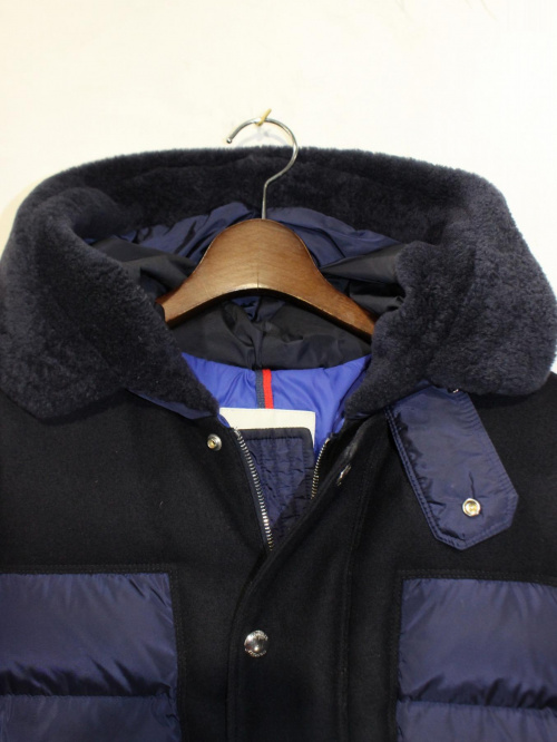 MONCLER（モンクレール）MONCLER (モンクレール) ダウンジャケット ネイビー サイズ:1の古着・服飾アイテム