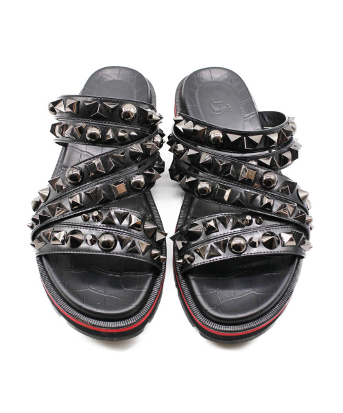 Christian Louboutin（クリスチャン・ルブタン）Christian Louboutin (クリスチャンルブタン) APOLLO BEACH/スタッズサンダル ブラック サイズ:40の古着・服飾アイテム