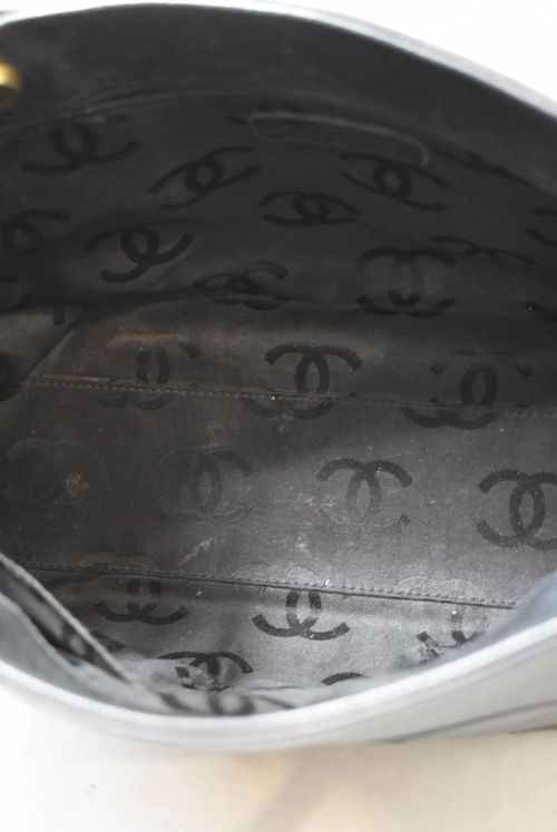 CHANEL（シャネル）CHANEL (シャネル) ココマークハンドバッグ キャビアの古着・服飾アイテム