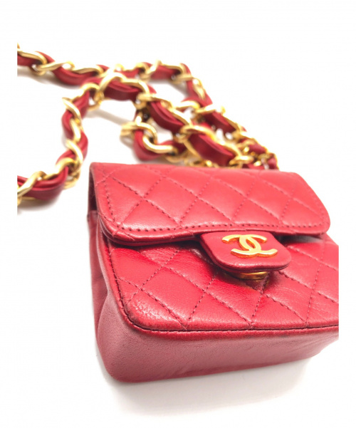 CHANEL（シャネル）CHANEL (シャネル) ミニマトラッセ付チェーンベルト レッドの古着・服飾アイテム