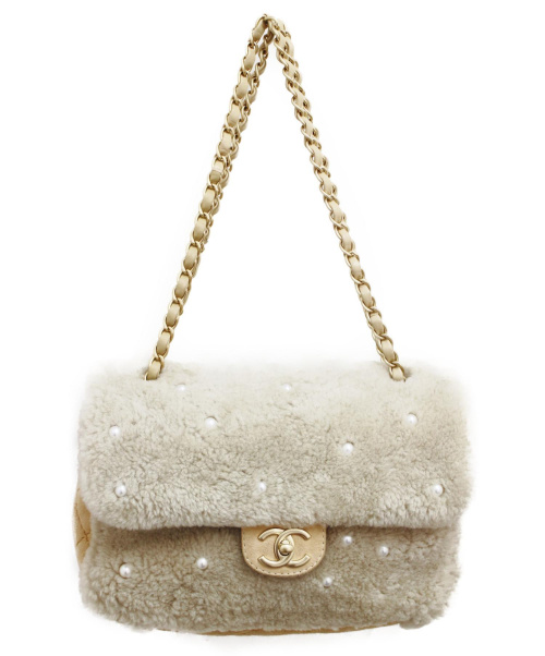 CHANEL（シャネル）CHANEL (シャネル) パールエンブロイダリーシャーリングバッグ アイボリー サイズ:- 20507515の古着・服飾アイテム