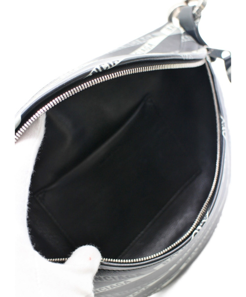BALENCIAGA（バレンシアガ）BALENCIAGA (バレンシアガ) バイクチェーンウエストバッグ ブラック サイズ:- 518163 -の古着・服飾アイテム