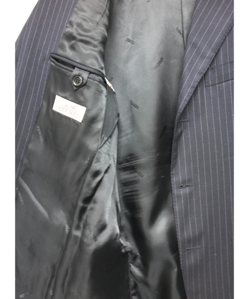 HERMES（エルメス）HERMES (エルメス) ストライプ3Bスーツ ネイビー サイズ:46の古着・服飾アイテム
