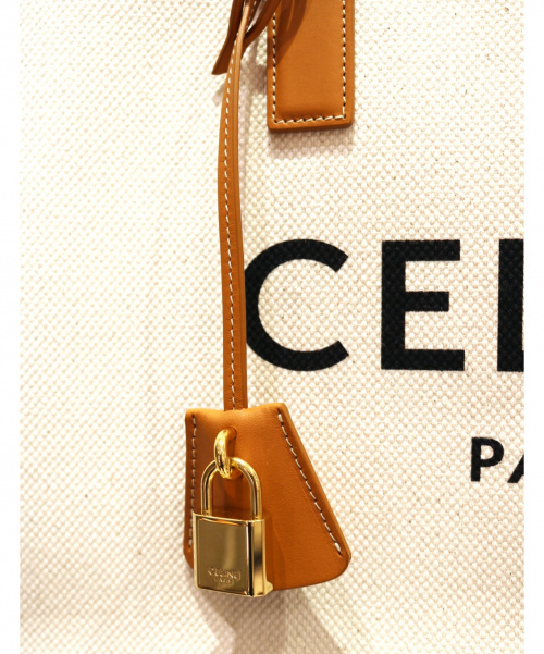 CELINE（セリーヌ）CELINE (セリーヌ) ホリゾンタルキャンバス アイボリー×ブラウン サイズ:-の古着・服飾アイテム