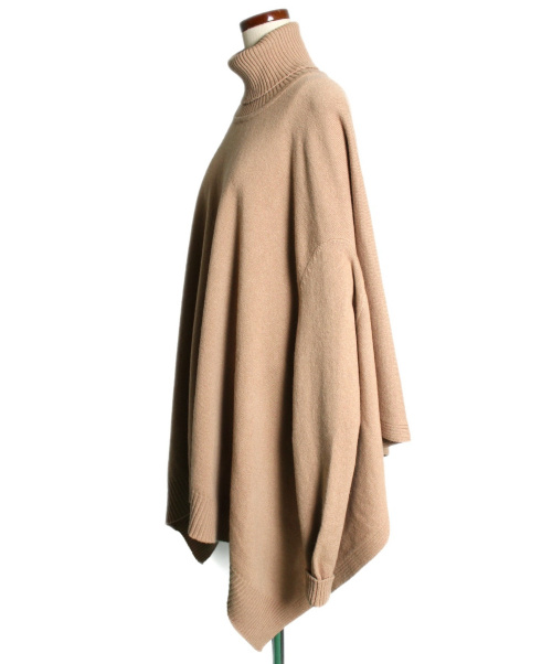 Maison Margiela（メゾンマルジェラ）Maison Margiela (メゾン マルジェラ) ポンチョニット キャメル サイズ:S 未使用品の古着・服飾アイテム
