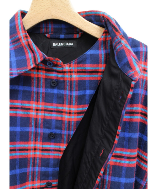 BALENCIAGA（バレンシアガ）BALENCIAGA (バレンシアガ) 19AW オーバーサイズチェックシャツ ブルー×レッド サイズ:39の古着・服飾アイテム