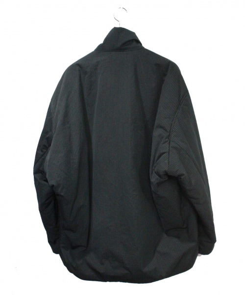 BALENCIAGA（バレンシアガ）BALENCIAGA (バレンシアガ) 中綿 コクーンジップジャケット グリーン×ブラック サイズ:48の古着・服飾アイテム