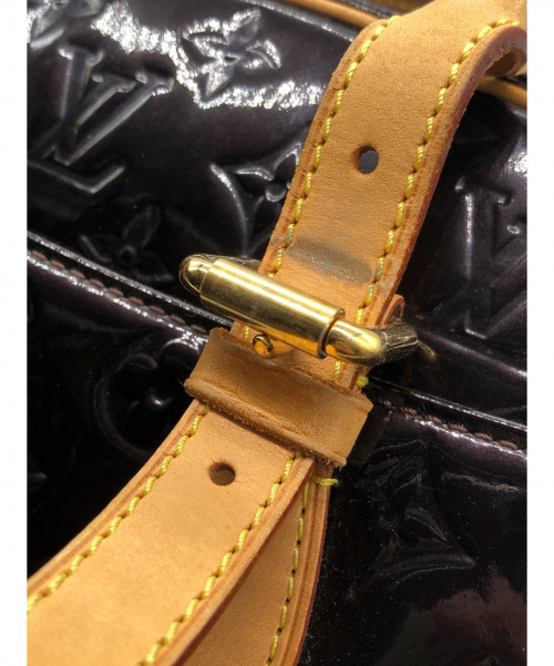 LOUIS VUITTON（ルイ ヴィトン）LOUIS VUITTON (ルイヴィトン) サミット・ドライブ アマラント サイズ:- ヴェルニ M93516 TH2089の古着・服飾アイテム